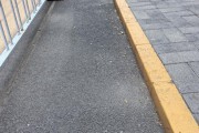 梦见救鸡中新健康丨校门口成“游烟”重灾区 烟头遍地怎么破？