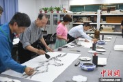 梦见救鸡两岸艺术家在安徽“共绘一幅画”