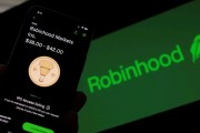 梦见救鸡“接盘侠”没了？标普500指数季调维持成分股不变，Robinhood、Applovin应声大跌